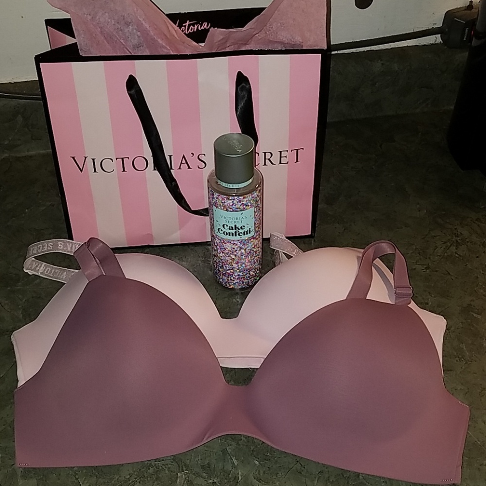 NWOT Brand new 38 C bras